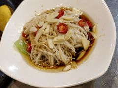 -东北农家院·铁锅炖(莘庄店)