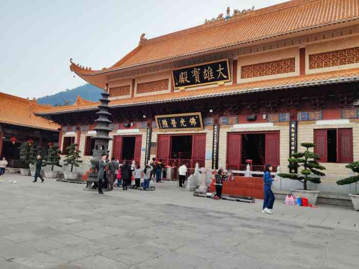 弘法寺-"上山伊始还是烈日当空,半山时疾风骤起小雨."-大众点评移动版