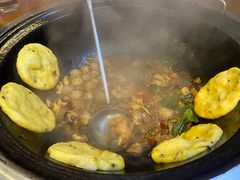 -曹丞相·地锅鸡·地锅鱼(武林店)