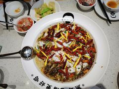 -江渔儿酸菜鱼(曜一城店)