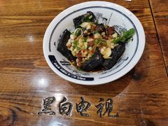 -黑白电视长沙小吃(悦汇城店)