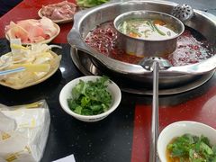 -储奇门鳝鱼火锅(总店)