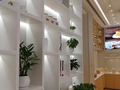 -好利来(东四店)