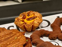 -HOT CRUSH趁热集合·现烤面包(上海环球港店)