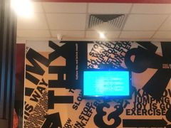 -麦当劳(汉口火车站候车室店)