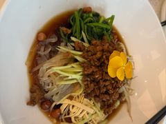 -品海楼·大连海胆锅贴馆(东港店)