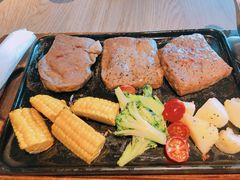 -必胜客(欧亚卖场店)