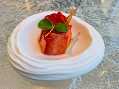草莓番茄胶囊-九献·创意菜(亮马河饭店)