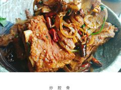 -95号酱骨·一块豆腐(展春园西路店)
