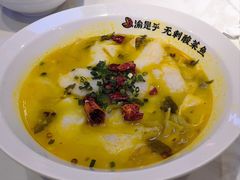 -渝是乎川渝小炒(新世界百货望京店)