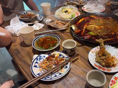 -旧街市鲜货老火锅(大光路店)