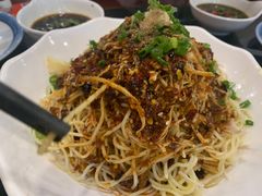 -老来福·非遗酸汤兔(凯旋路店)