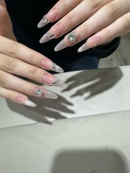 -晨·艺美甲美睫
