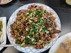 -小红鲸·海鲜餐厅(轸大路店)