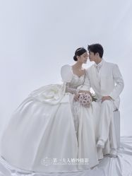 -第一夫人婚纱摄影(南京店)