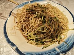 -霄汉牛三鲜湖北砂锅菜(万松园2店)