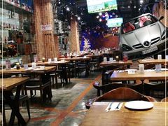 大堂-1886德国汽车餐厅(外滩十六铺码头店)