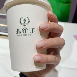 -孔雀手美甲美睫护理