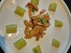 -新淮扬村·淮扬菜·北京烤鸭·世界美食之都示范店(崇文门店)