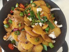 -鑫巴蜀小镇 · 水煮鱼专研店(玉桥店)