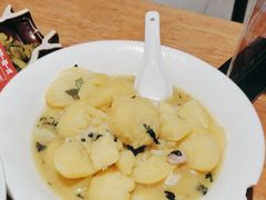 -聚鑫朋酸菜肥肠(九龙仓店)