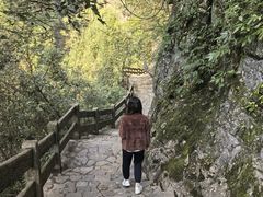 -龙水峡地缝景区