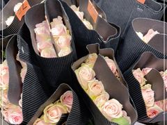 -靳晖金百合花艺GOLDENLILY(南院门店)