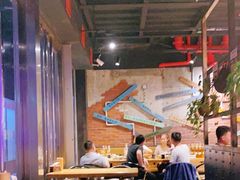 大堂-管氏翅吧(中关村店)