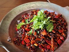 -包整·丝娃娃(一览甲秀楼风景店)