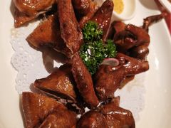 脆皮乳鸽-和记小菜(大宁店)