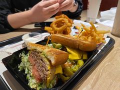 -The Habit Burger Grill 哈比特汉堡(复兴soho店)