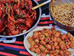 -一棠龙虾•王牌虾球(光谷天地店)