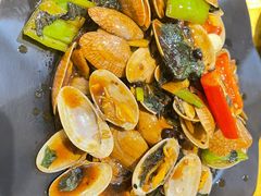 豉椒炒花甲-天宝食坊·啫啫煲大排档(西华路店)