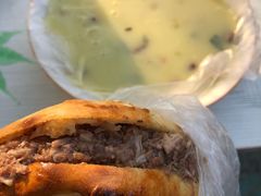 -老西关黄老太牛肉烧饼