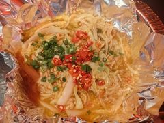 -何师烧烤Pro ·江湖川菜·小龙虾·精酿啤酒(太古里旗舰店)