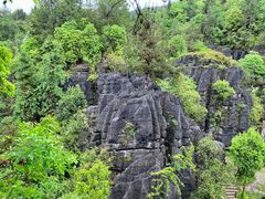 -梭布垭石林景区