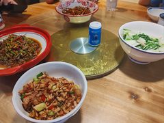 -屋里饭菜·湘菜馆(火车站店)