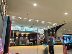 -华美国际影城(旧宫永辉店)