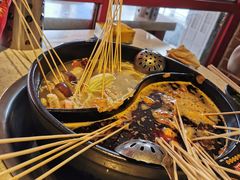 小郡肝串串-钢管厂歆瑞源油卤串串香(春熙路太古里店)