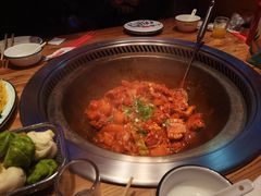 -山河屯铁锅炖鲜鹅·东北菜(开发区一店)