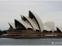 -悉尼歌剧院