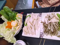 -野菌皇海景野生菌火锅(滨海大道店)