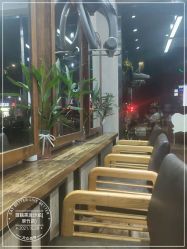 -首脑美发沙龙