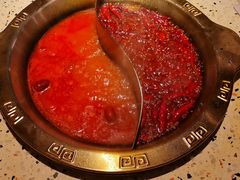 -红九格老火锅(三峡广场店)