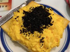 黑松露炒蛋多士-華人 華星冰室(氹仔 店)