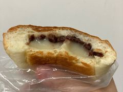 -沁屋面包店(人民东路店)