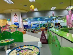 -莫莉幻想儿童乐园(北京丰台永旺店)