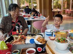 -水桶王国主题餐厅·聚会·生日派对·亲子活动·家庭套餐(亚龙湾希尔顿店)