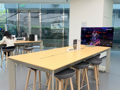 -华为授权体验店(中山公园来福士)