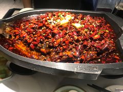 -江边城外烤全鱼(世茂广场店)